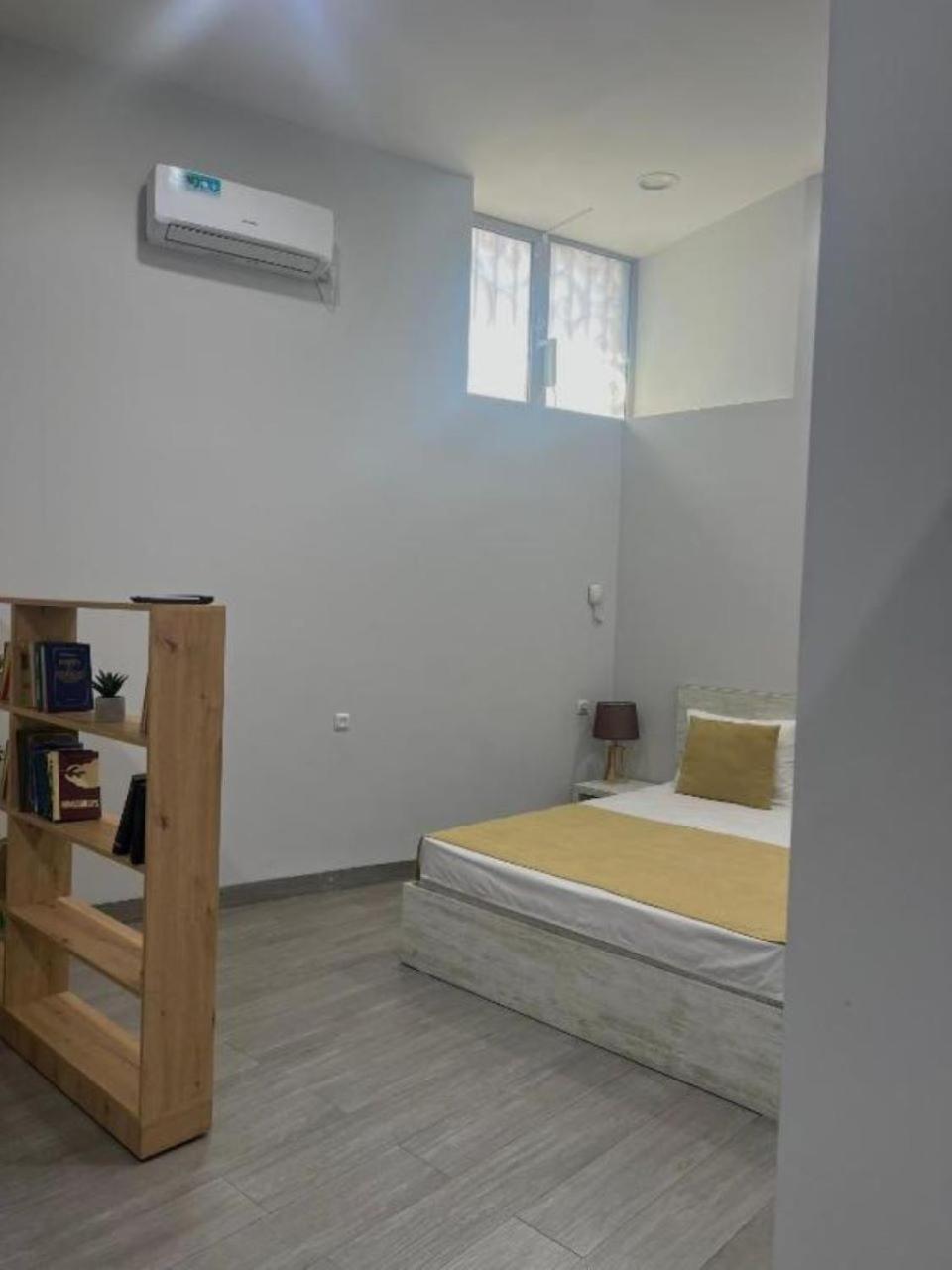 Hotel Menua エレバン エクステリア 写真