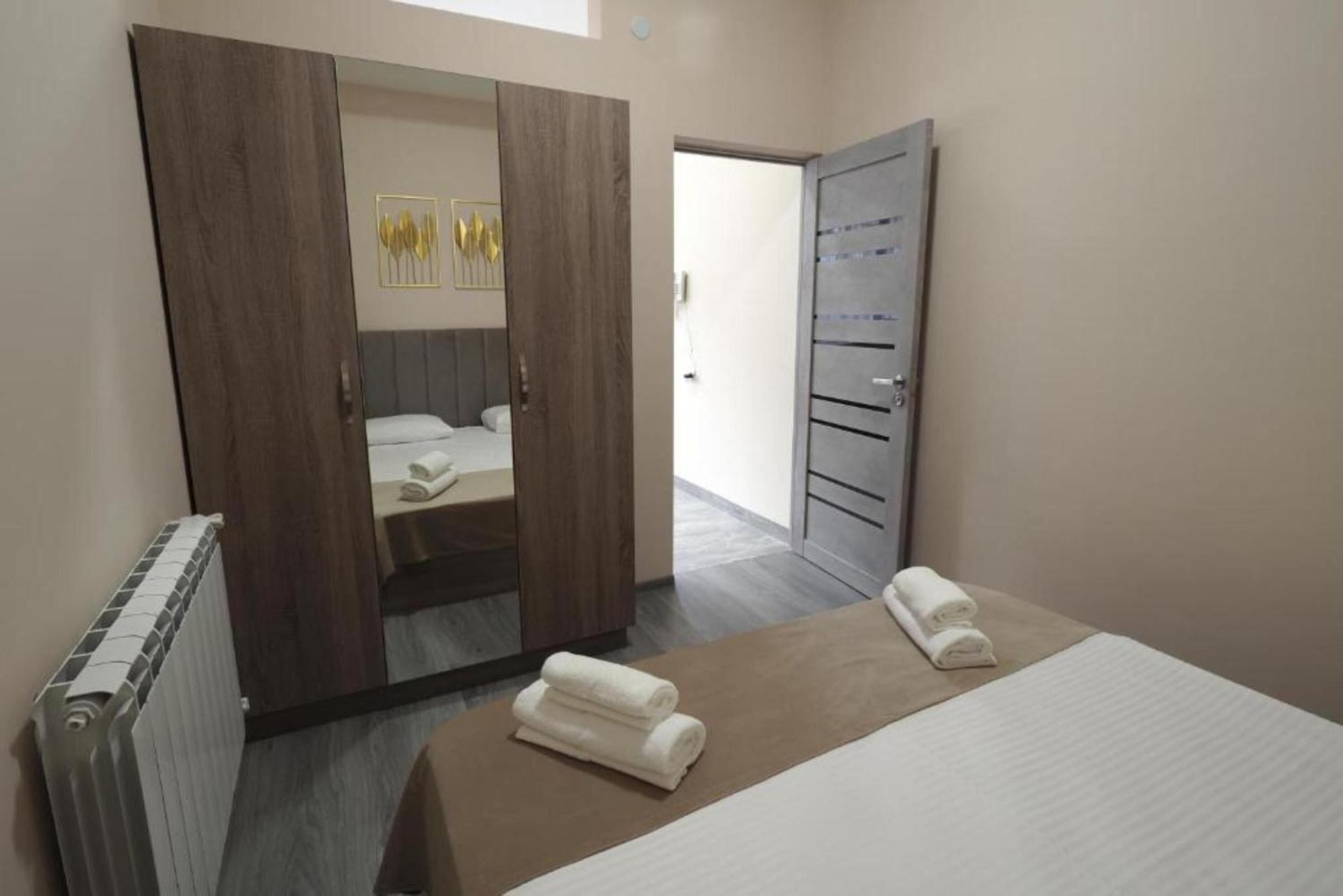 Hotel Menua エレバン 部屋 写真